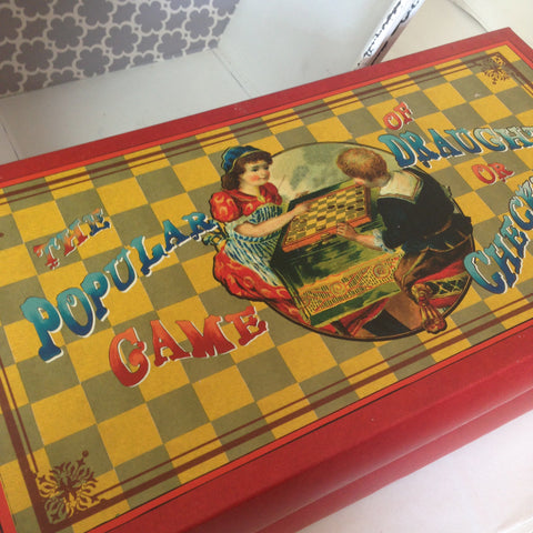 Draughts or Checkers:  Retro Game