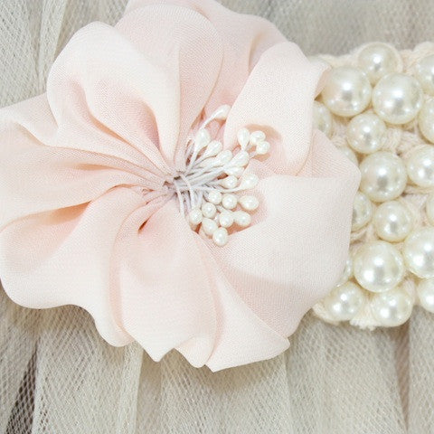 Tulle Ruffle Belt With Pearls: vintage chic