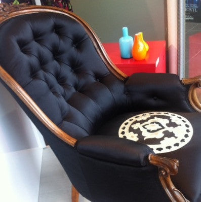 Victorian Walnut Chair: Ardecora